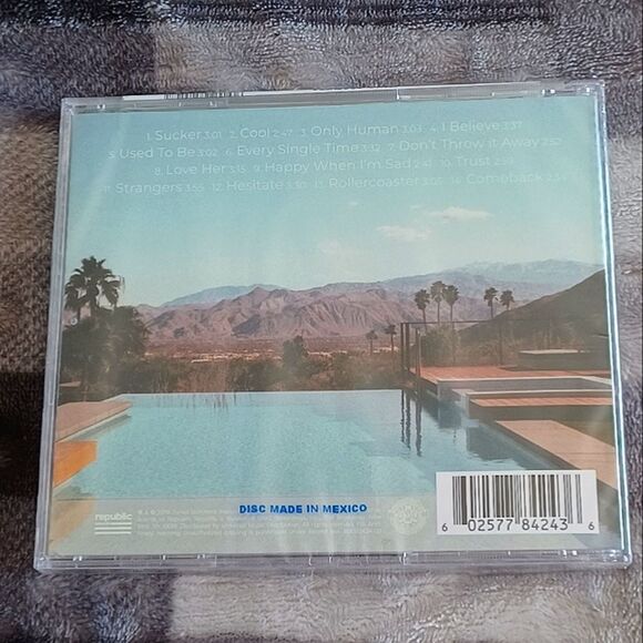 Happiness Begins CD - Picture 2 of 2